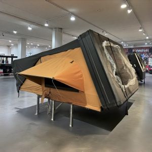 Side Opening Clamshell Aluminum Hard Shell Roof Top Tent for 3-4 Person with