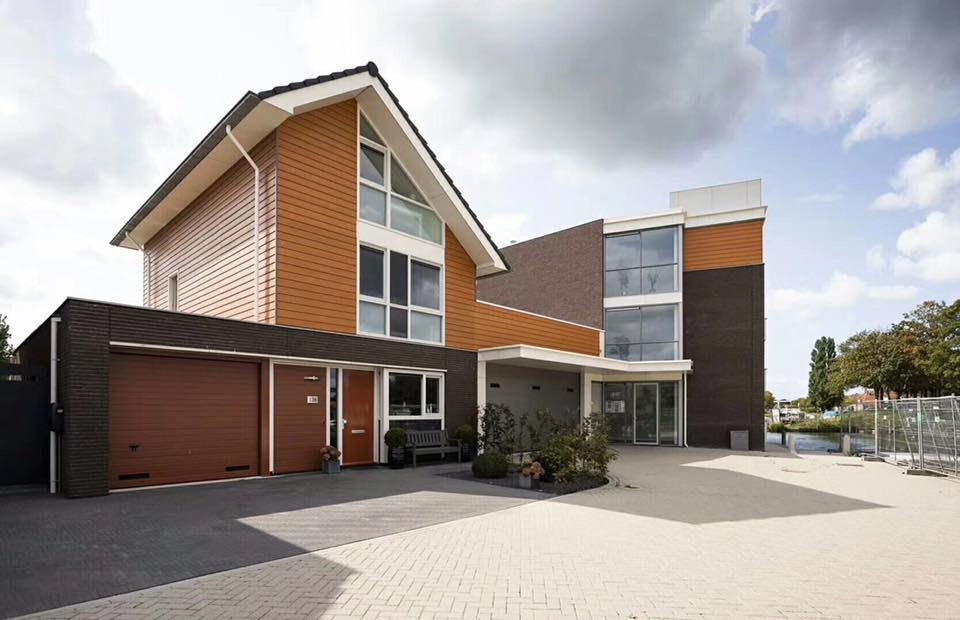 Exterior Polystyrene Sandwich Wall Panel PPGI Metal Siding Thickness 10 - 16mm Width 380mm