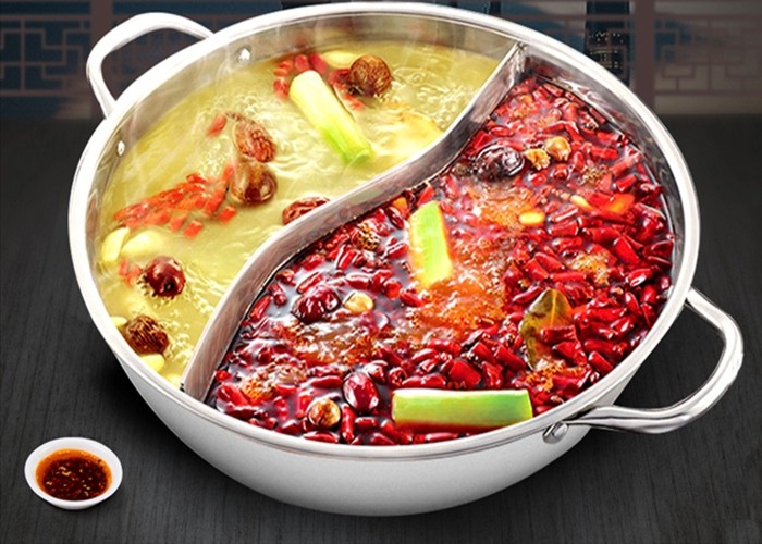 Sun Dried Crushed Chilli Peppers Hot Chilli Flakes Oiled Red Sterilized PIZA & Komichi