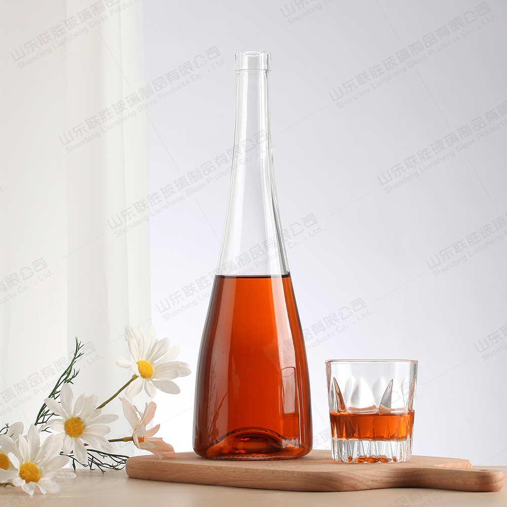 500ml 750ml 1000ml Luxury Square Glass Packaging Whiskey Liquor Bottle for Gin Wine