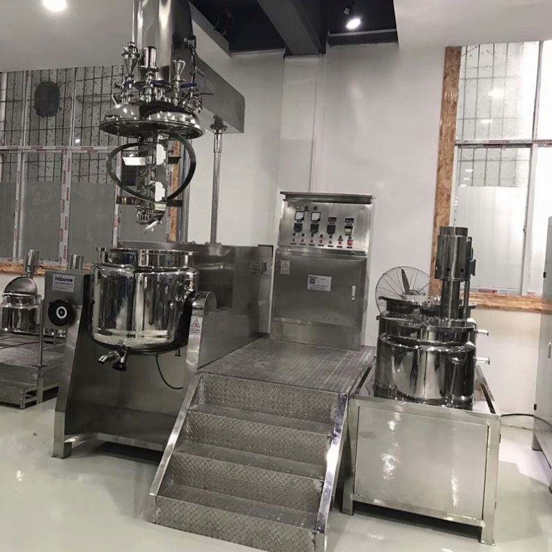 SUS304 316 Vacuum Homogenizing Emulsifier Mixer For Cosmetic Paste