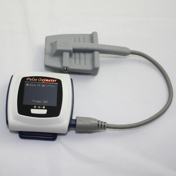 Contec Babies Wrist Fingertip Pulse Oximeter With Alarm SpO2 LED