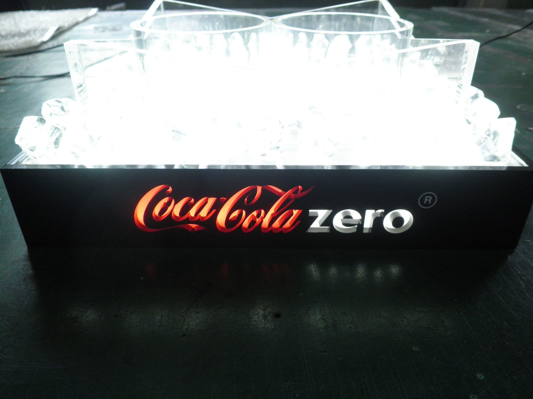 Silk Screen Led Bottle Glorifier ROHS Acrylic Led Bottle Display Stand