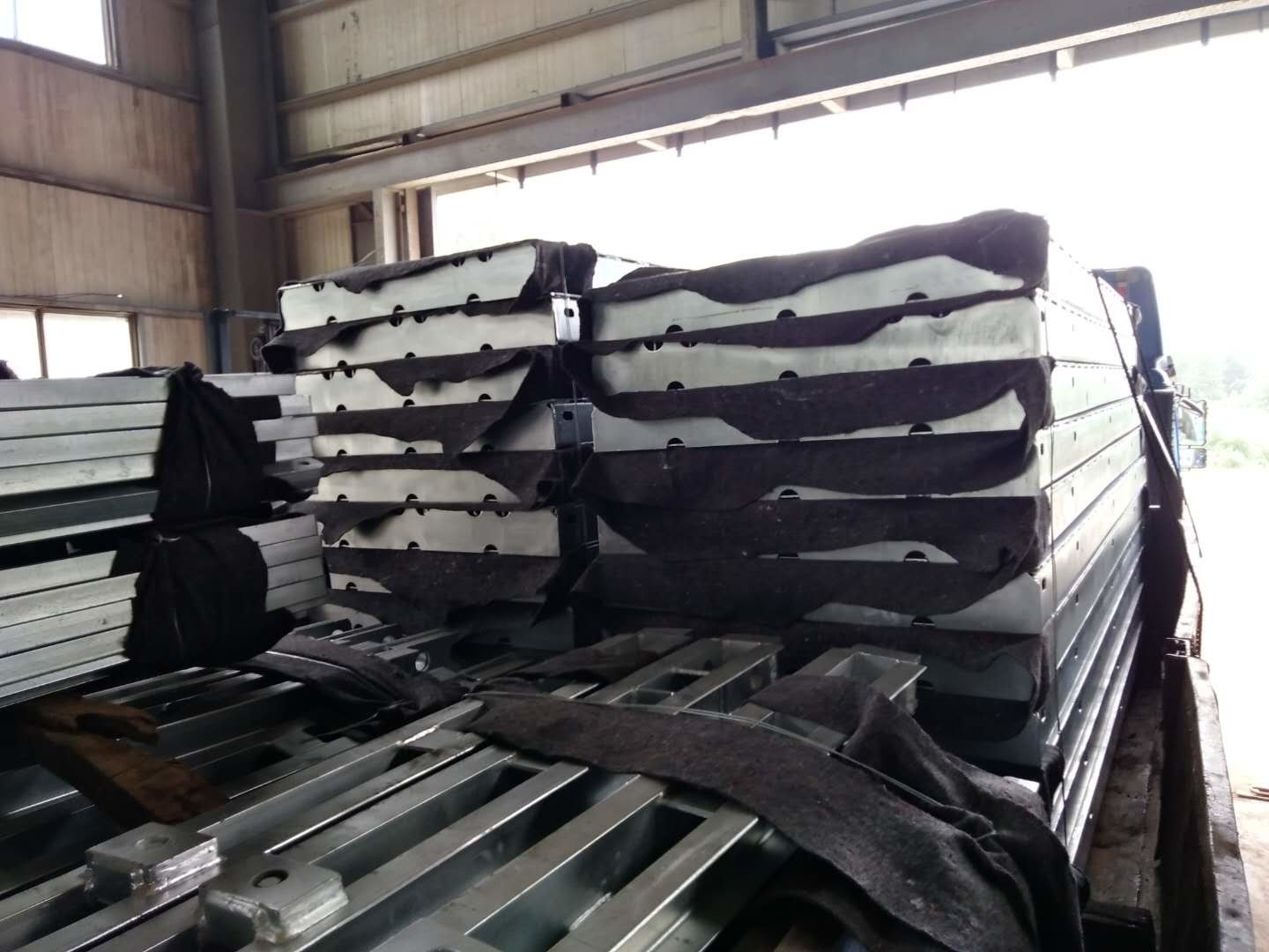 Q345B-Q460C Grade Temporary Bailey Bridge Load Capacity 200 Type