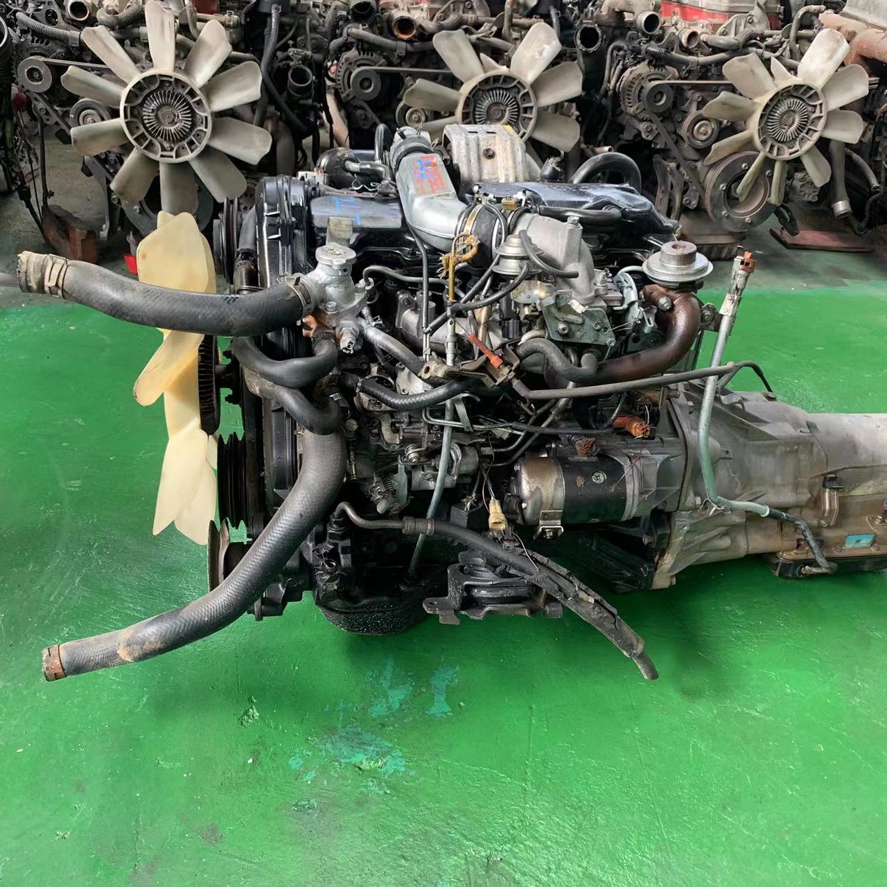 Used Boutique Toyota 2Lt Diesel Engine Perfect for Overbearing Prado and Pickup Trucks