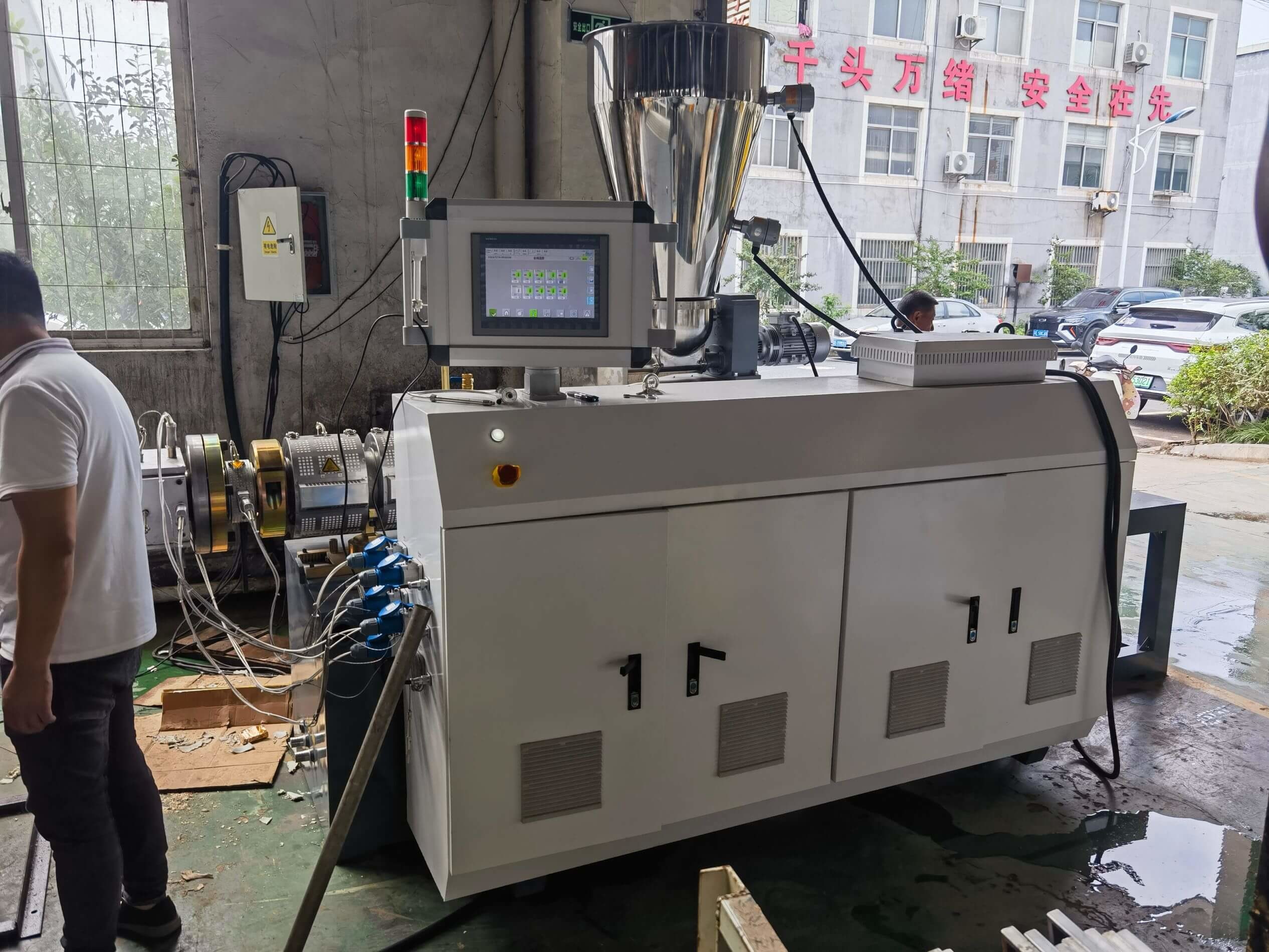 Special Shaped PVC Profile Extrusion Production Line 22KW 1180MM
