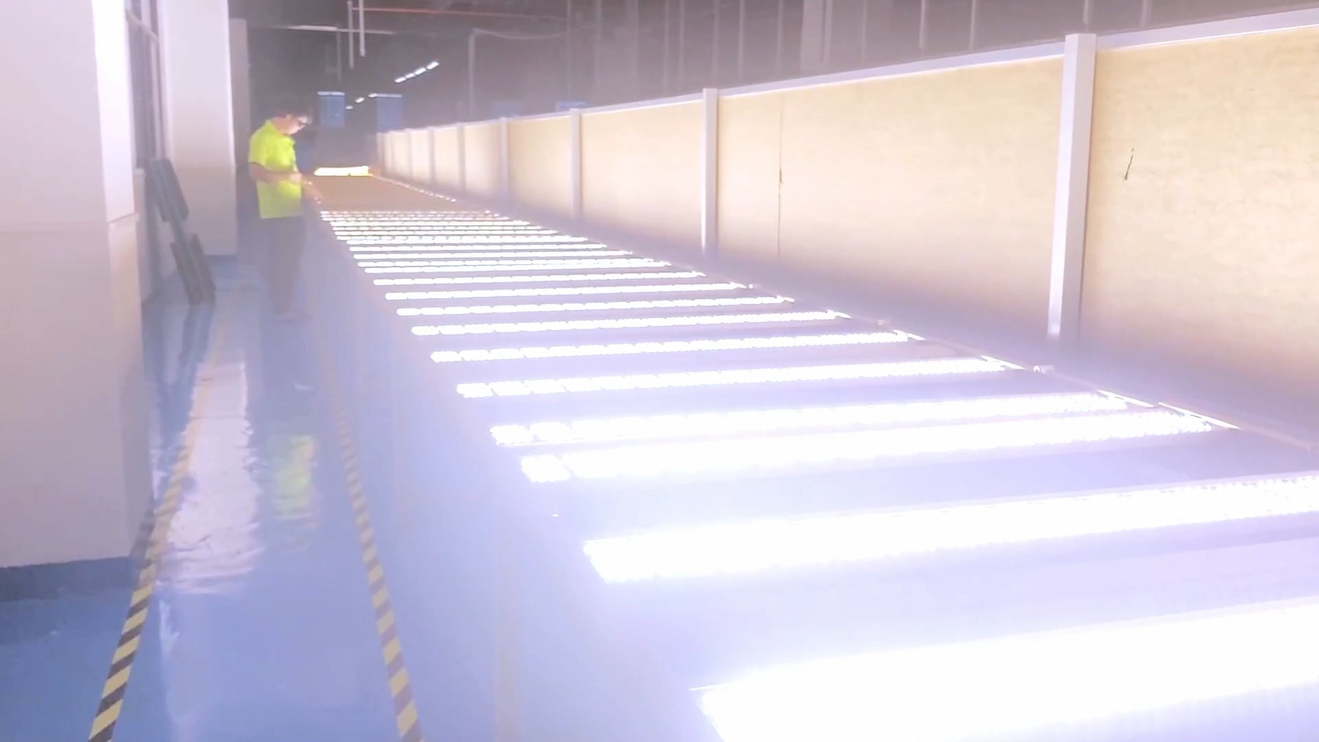 320 Watt Greenhouse LED Grow Light Angle Adjustable High Efficiency IP54