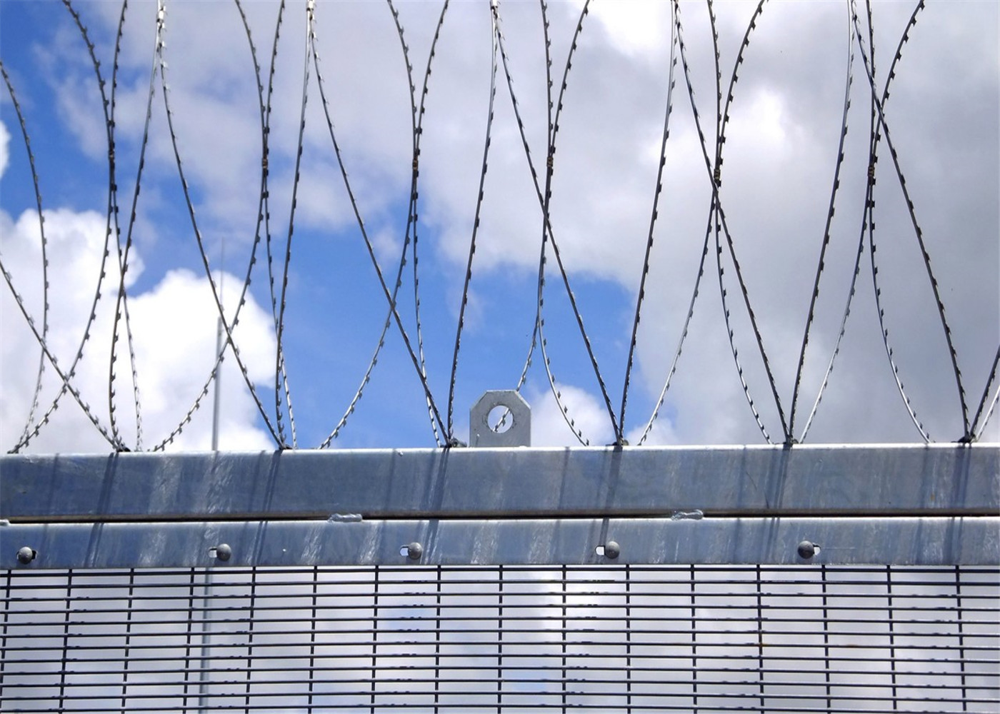 358 High Security Fence with Additional Twin Wire