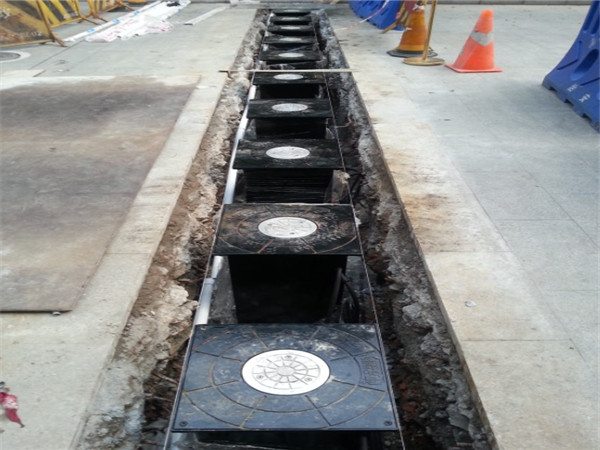 Remote Control IP68 Hydraulic Automatic Rising Bollards 2.2 KW / 380V