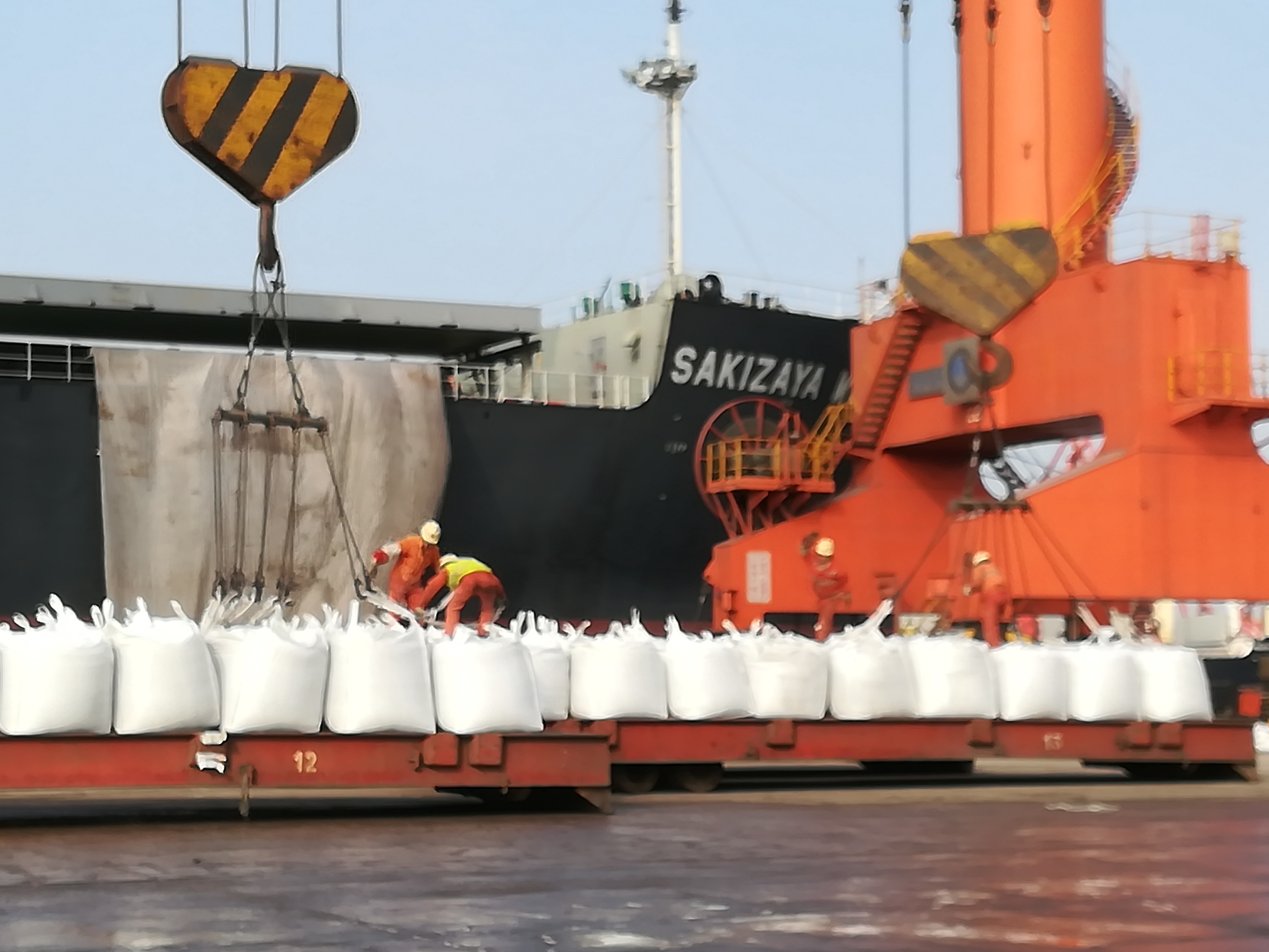 Bulk Dried Wheat Gluten Pellet In 4mm Cylindrical Safe Easy to Transport