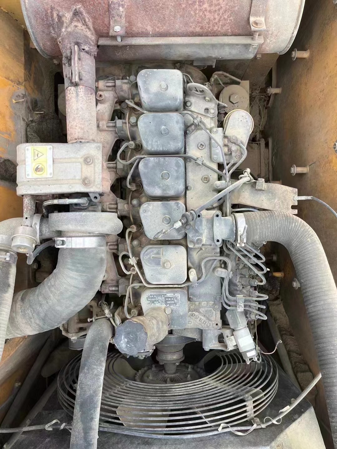 22 Ton Hyundai R210w-9 Wheeled Excavator Equipped With Cummins B7 Engine