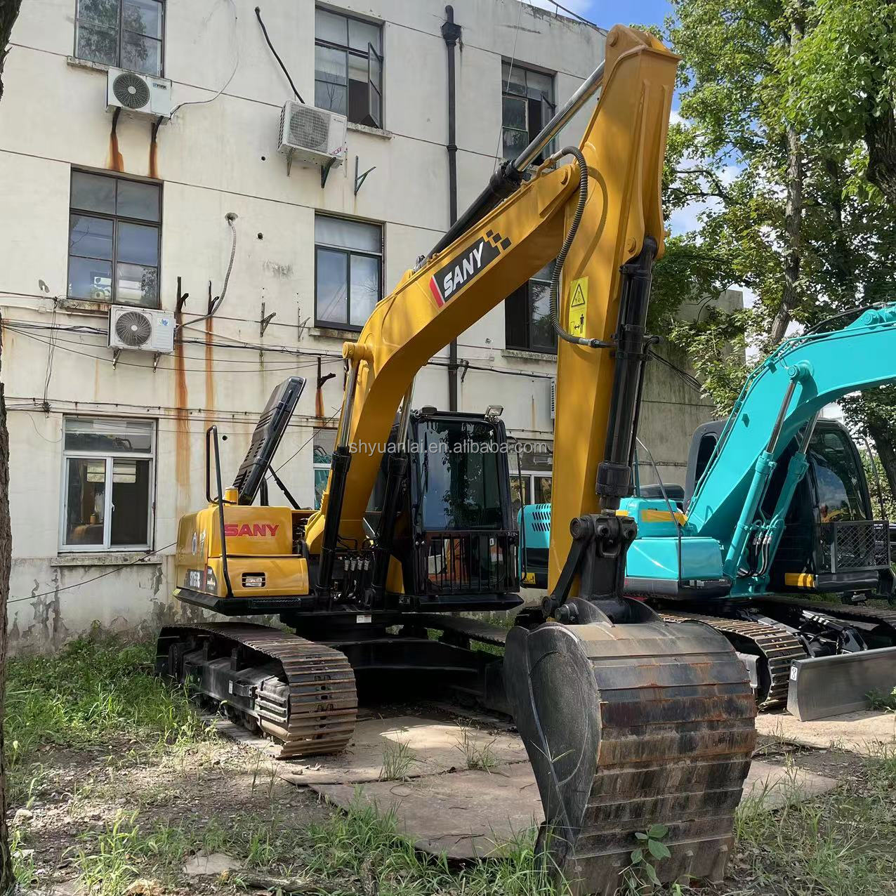 15000 KG Sany155C Second-Hand Excavator with Original Hydraulic Pump and Performance