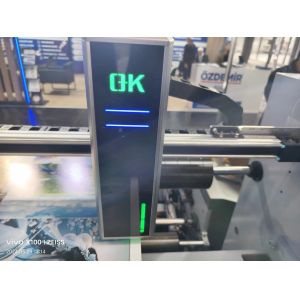 Sleeve Type Flexo Printing Machine with Infeed and Outfeed Sections for Smooth