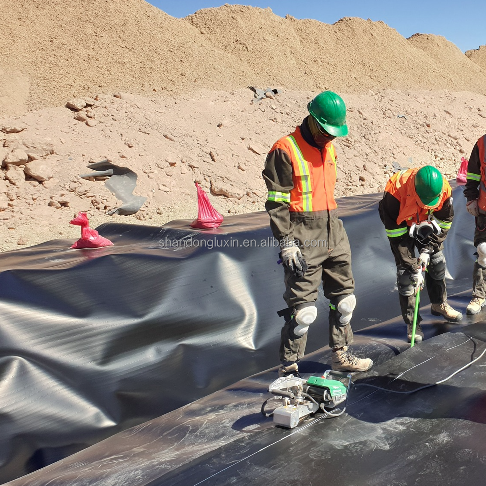 1mm HDPE Geomembrane Pond Liner for Dam Pond Project in Singapore Waterproof Black Blue