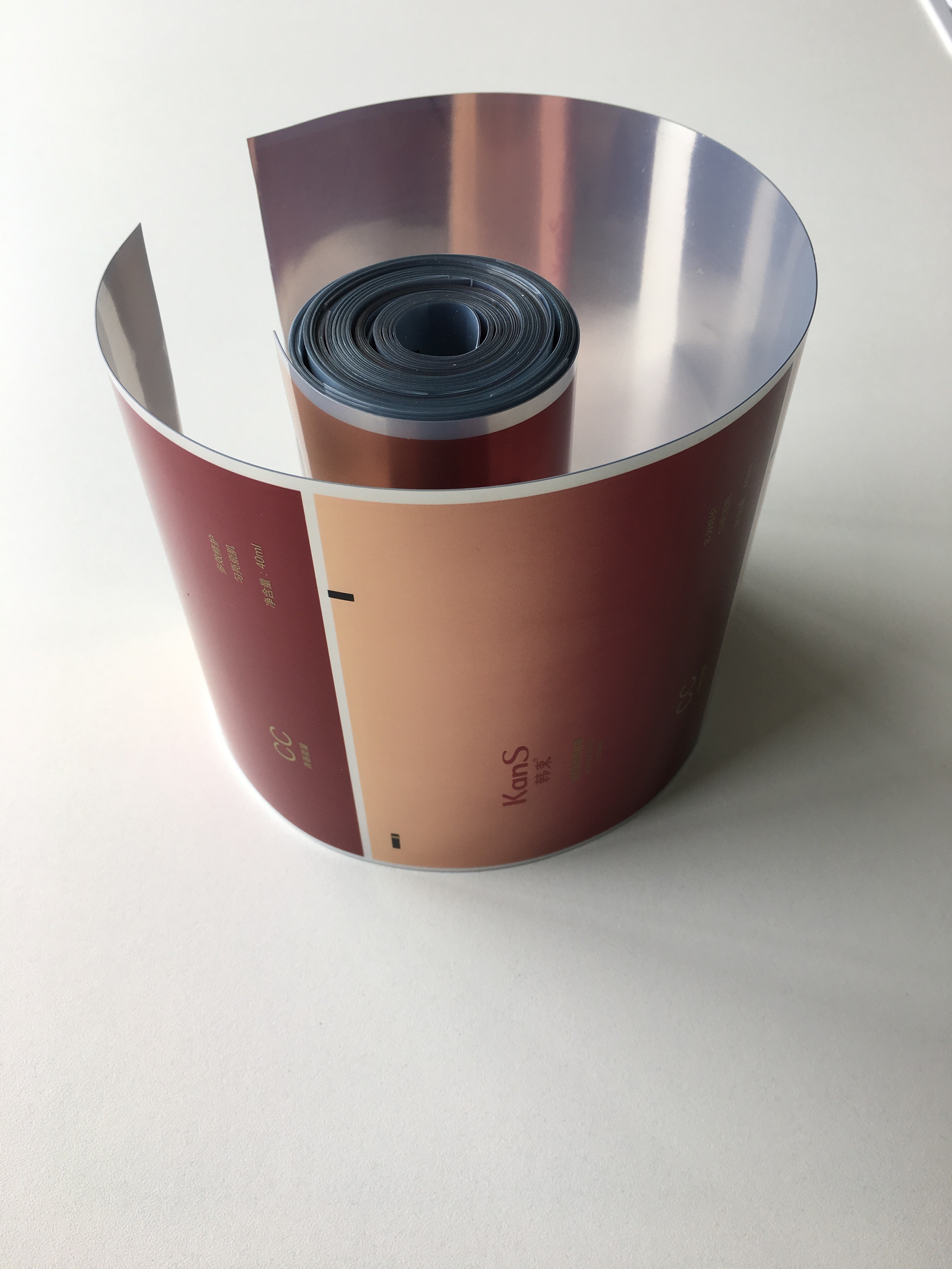 Wine Red Vacuum Aluminized PET CAL Laminated Web For Pharmaceutical