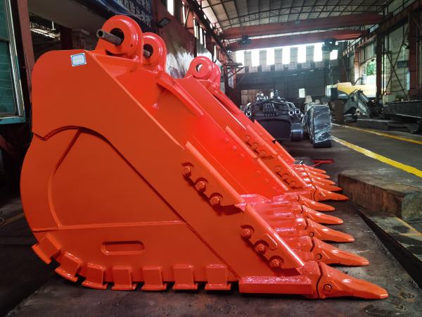 Excavator EX450 Rock Teeth Bulldozer Bucket Excavator Rock Bucket Black Yellow