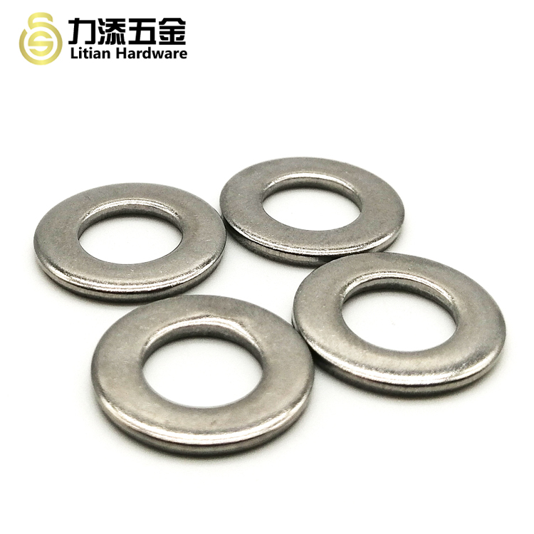 2.6x7x0.5 Nut Bolt Fastener , External Toothed Serrated Lock Washer M6
