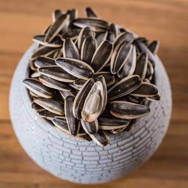 Wholesale Chinese Roasted Sunflower Seeds Pecan Flavor Sunflower Seeds Melon