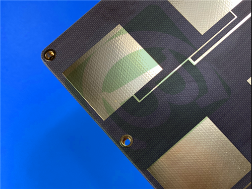RT/Duroid 5880 and RO4450F hybrid 4-Layer PCB with 3.0mm Thickness substrates