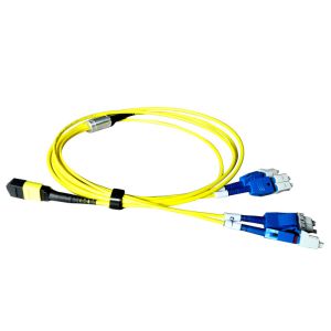 8 Fiber MTP Trunk Cable with Uniboot 4 x LC and Low Insertion Loss ≤ 0.3dB MPO