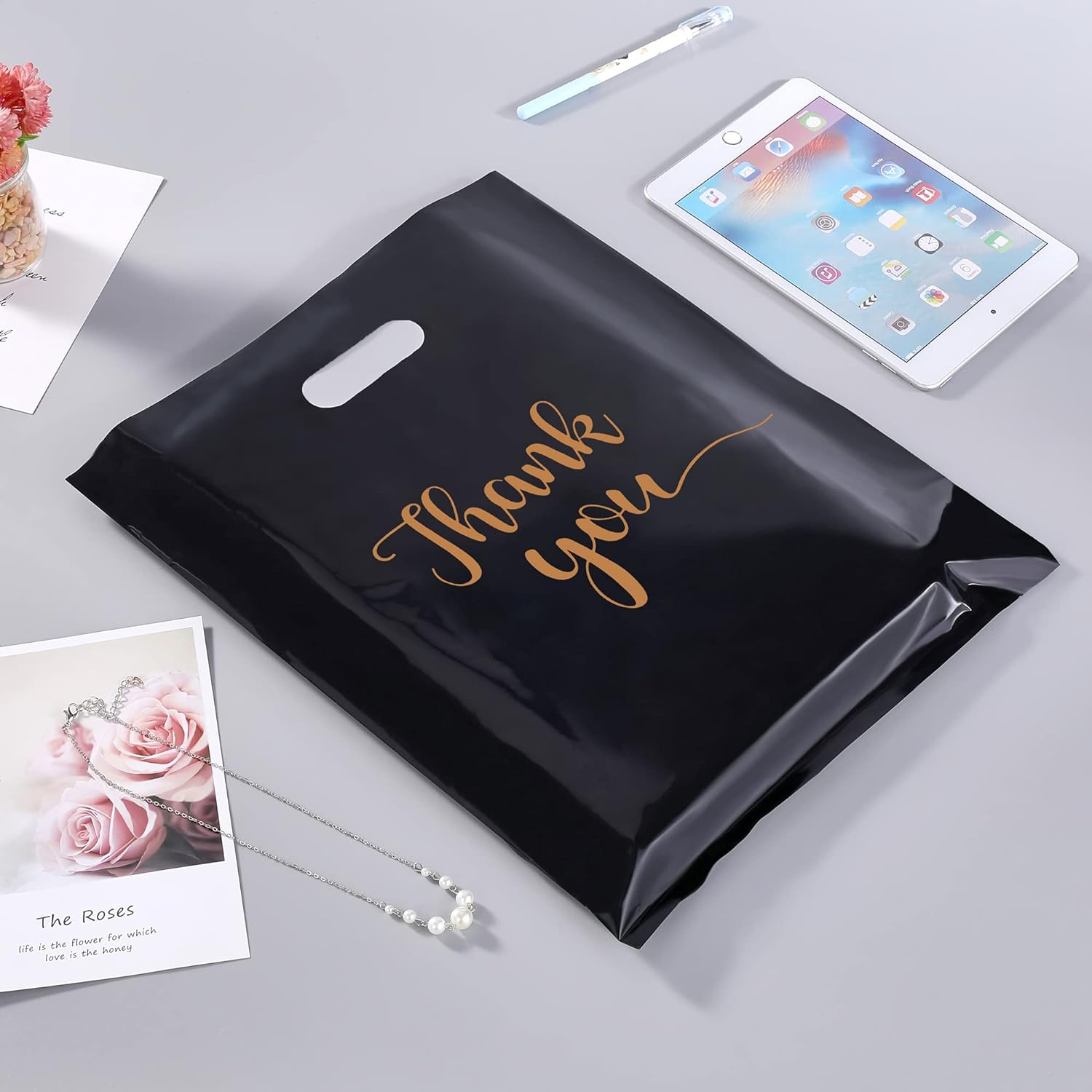 Custom Logo Printing Handle Shopping Bag Reusable Plastic Gift Bags For Retail Stores
