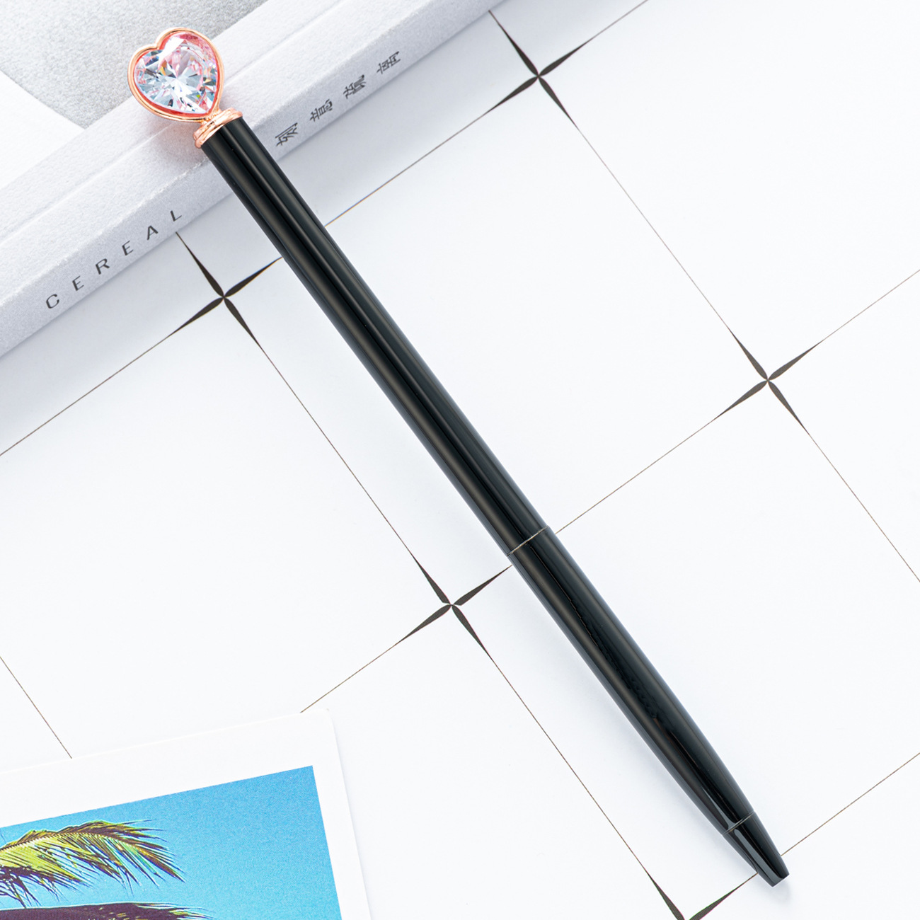 Creative Cartoon Metal Heart Marker Pens Ballpoint Pen with Black Ink Not Erasable