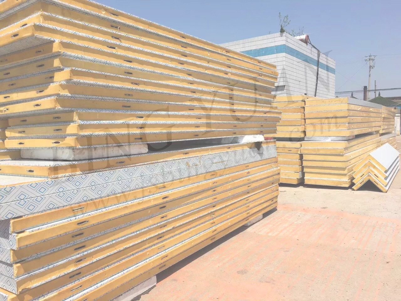 High Quality China Manufacturer Wholesale Price PU or Polyurethane rigid insulation board ,cold room panels,cold storage board