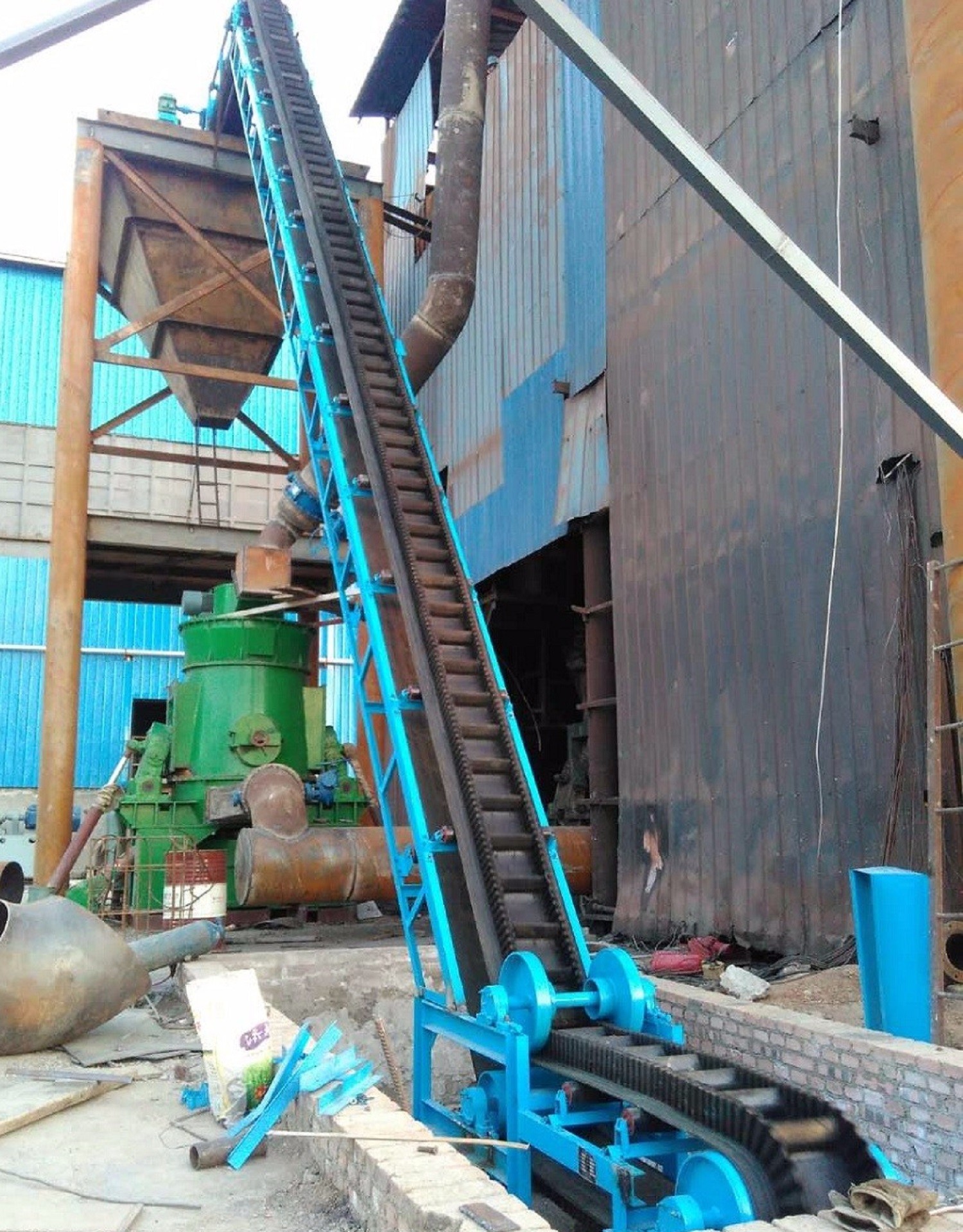 Big Inclination Power Transfer Belt Conveyor Upwards Long 500mm 650mm 800mm