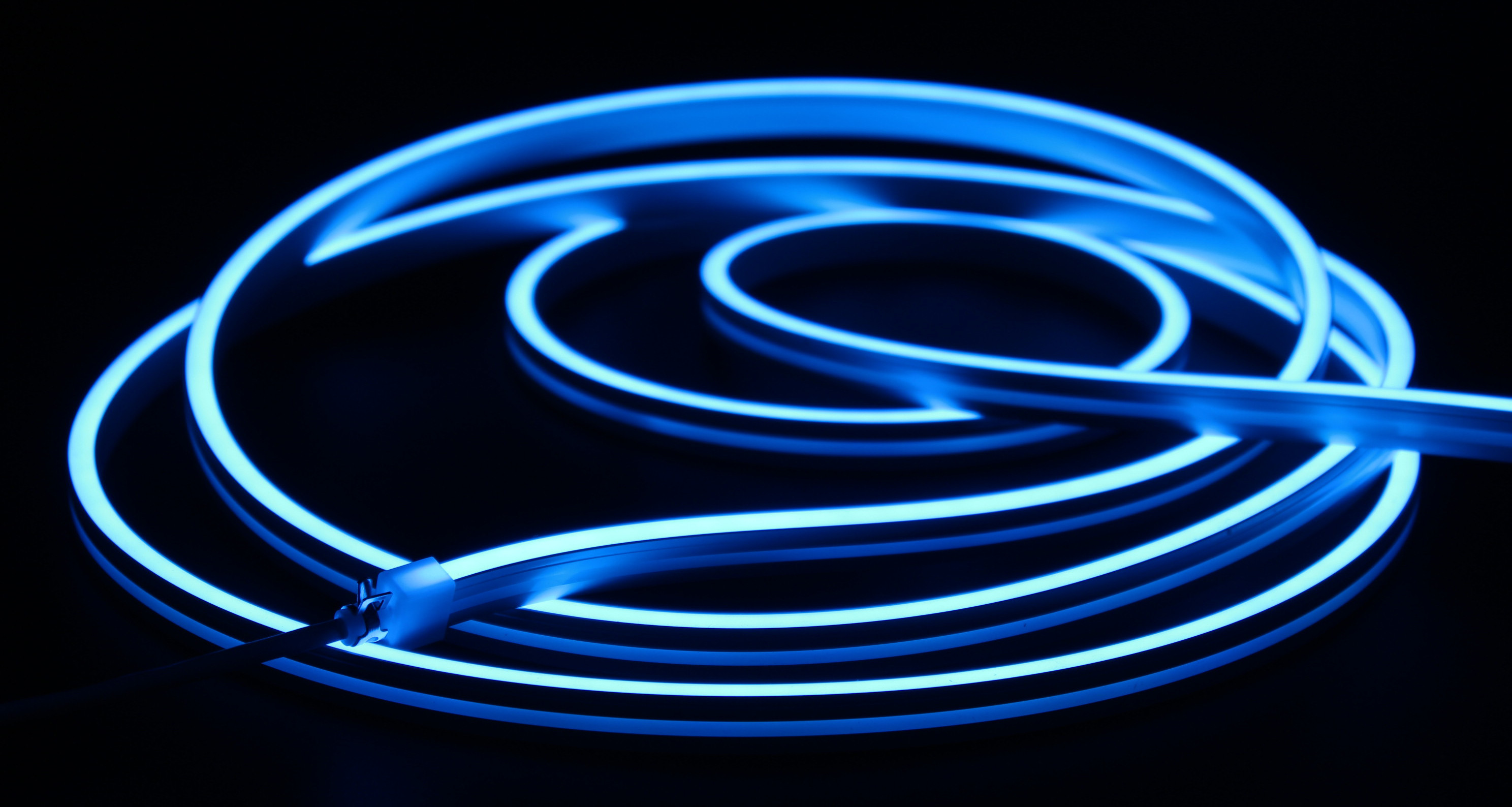 SMD4040 5M RGB Led Neon Flex 300LM/W LED Neon Rope Light 6X12mm