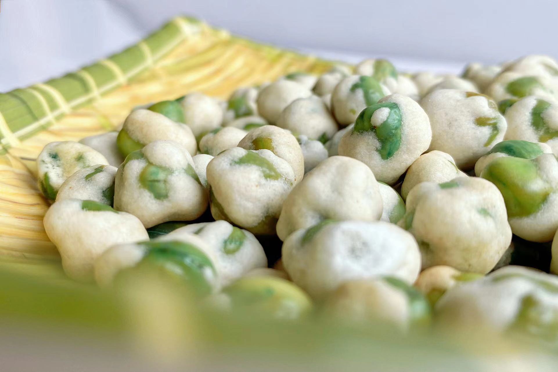 Salty Sweety Green Pea Snack Wasabi Roasted Fried Peas Snack