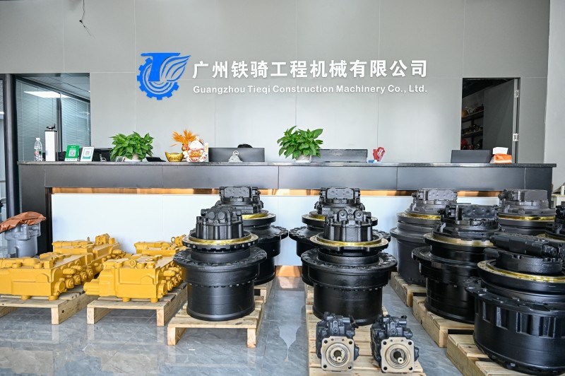 723-57-12306 723-56-11200 723-57-11700 Excavator Main Control Valve Assembly for PC120-6 PC130-7 Mini Excavator