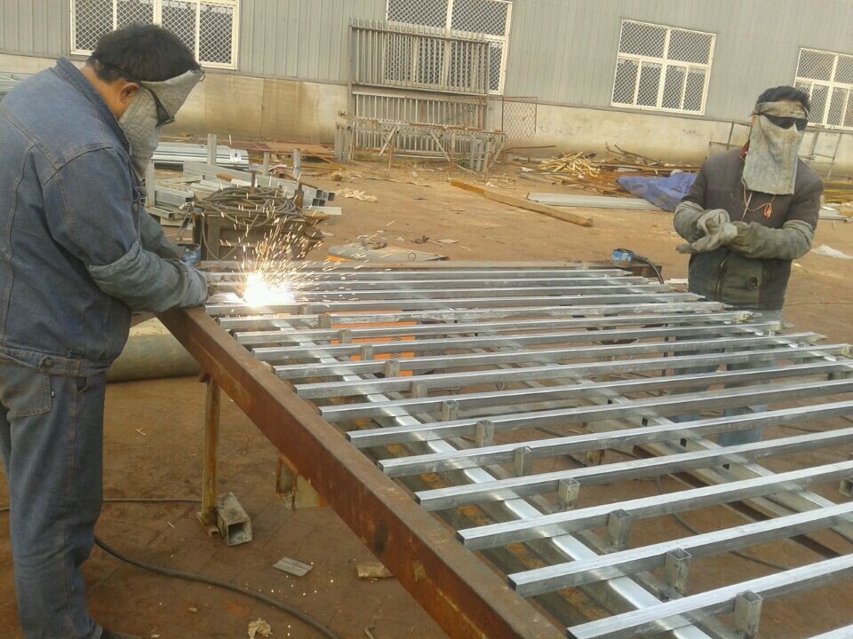 Steel Iron Fence Spear Top Fence Panels 2400mm (H) x 2100mm (W)