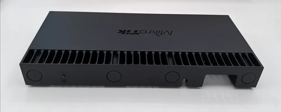 Powerful Mikrotik RB4011iGS RM 10xGigabit Port Router with Wi-Fi 2.4G 5G Frequency Support and SDK Function
