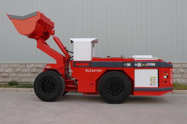 Cost Effective Clean Energy Underground Mining Equipment SL02 Battery Low