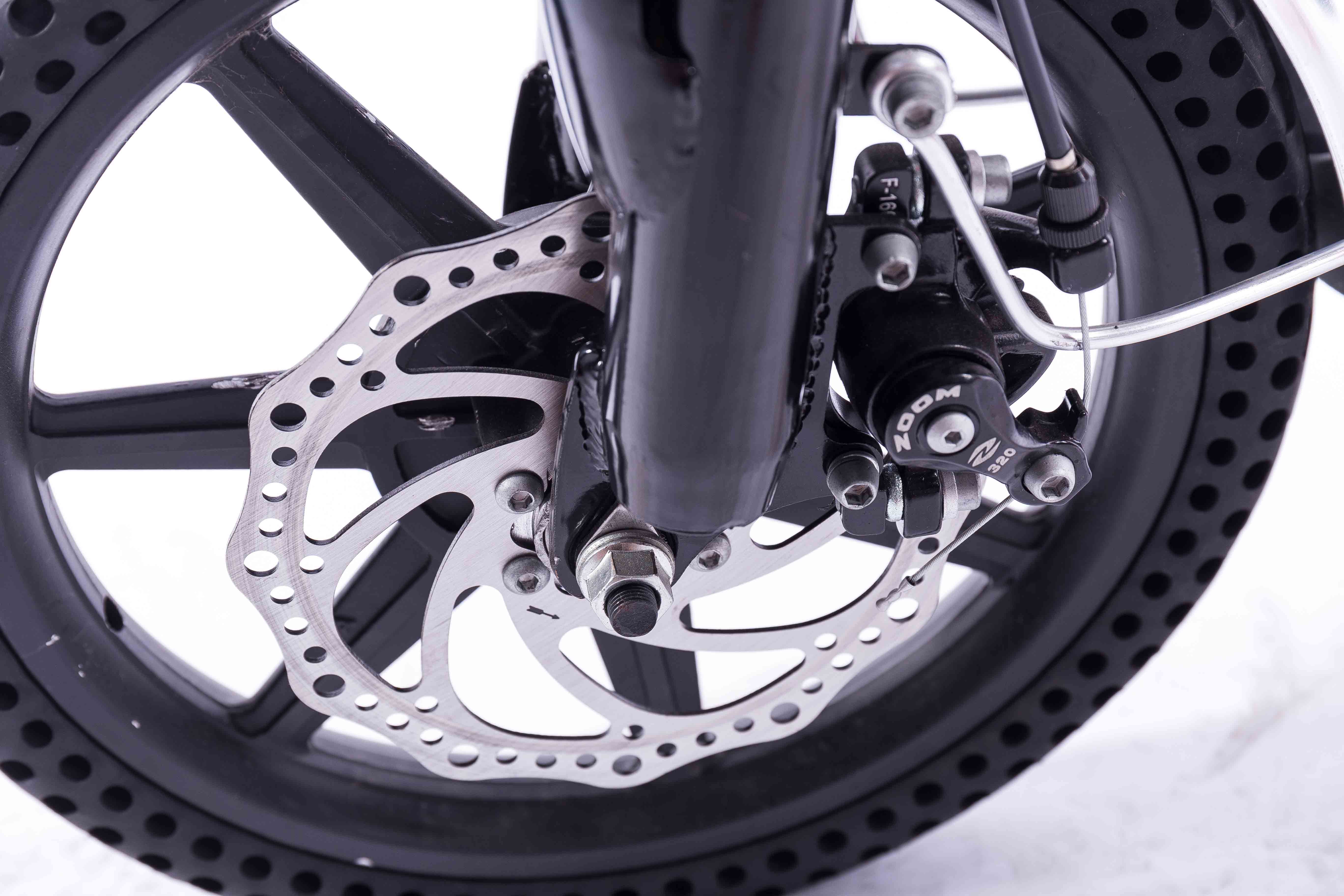 Small Electric Bike Cycle 14 Inch 35km/H Speed 70KM Range Wear Resistant