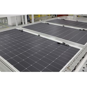 Customized Size Fold Solar Panel with 44 Degree Rated Operating Temperature and