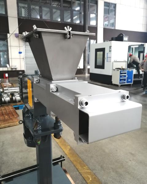 4KW/5.5KW Side Feeder feeding Short Glass Fiber And Talcum Powder For Twin Screw