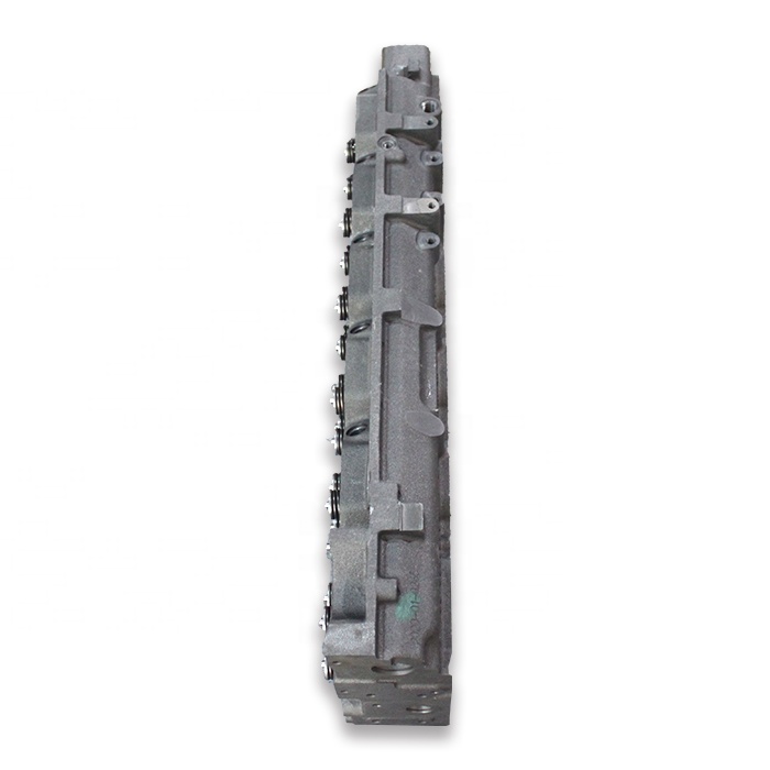 4929518 Truck Cylinder Head C--Ummins ISX Metal Truck Engine Head Heavy Duty
