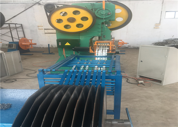 High Speed Auto Razor Wire Making Machine High Producing Speed Easy Operation