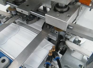 3 Ply Non Woven Face Mask Making Machine