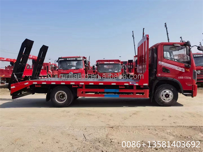 Diesel Engine Flatbed Tow Truck 8 Ton Flatbed Cargo Truck For Load Excavator