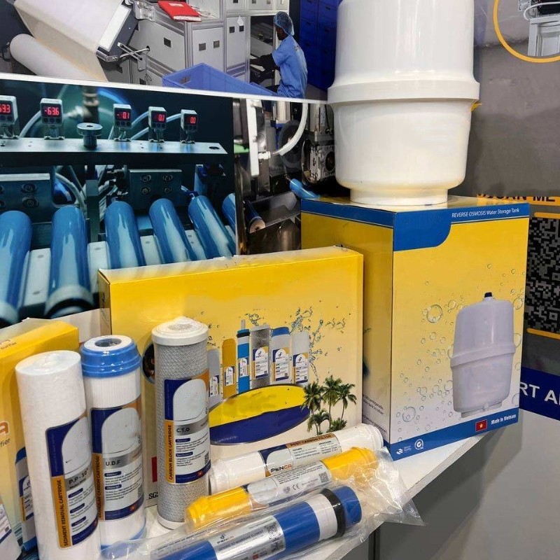 Plastic Pressure Tank Reverse Osmosis Machine Custom Gallon 4G 5G Tankless Water Purifier RO System