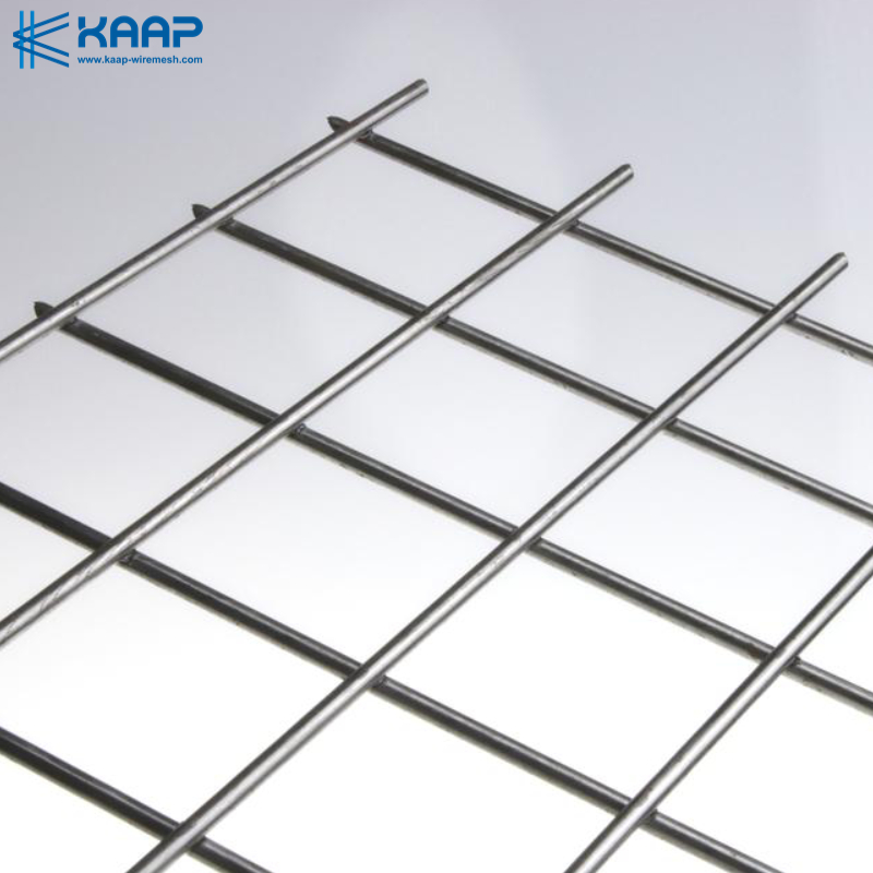 PVC galvanized welded guardrail wire mesh with good anti-corrosion performance