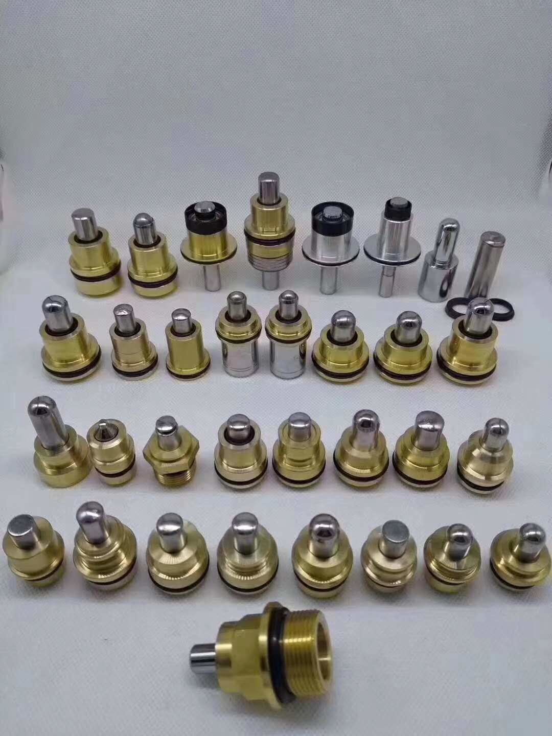 Genuine excavator Bullet Spare Parts suitable for Hyundai Sumitomo Hitachi Komatsu Kobelco