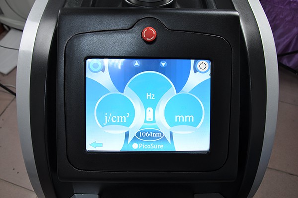 Picosecond q switched nd yag laser / picosure laser machine