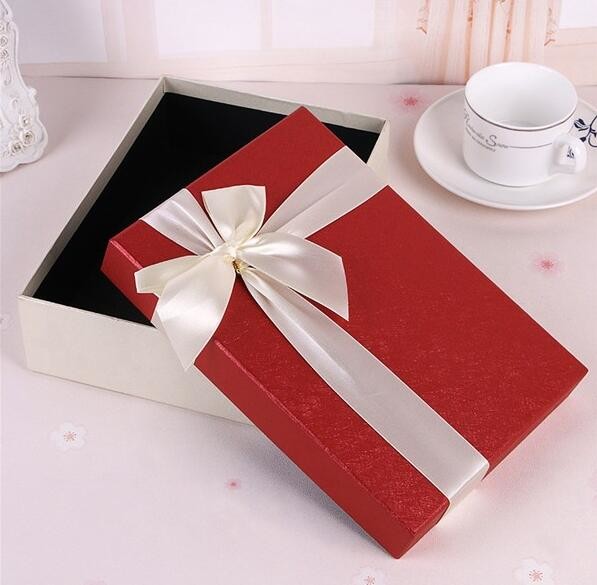 Factory manufacturer professional high Quality Luxury Recycled Folding Gift Paper Box,round packaging cardboard boxes fo