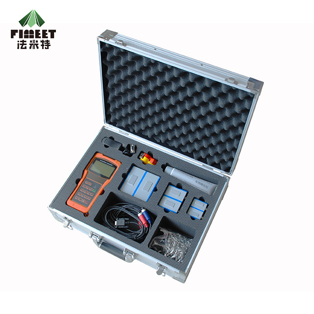 Ultrasonic Portable Ultrasonic Flow Meter FMT-MF120 ISO9001 Customized