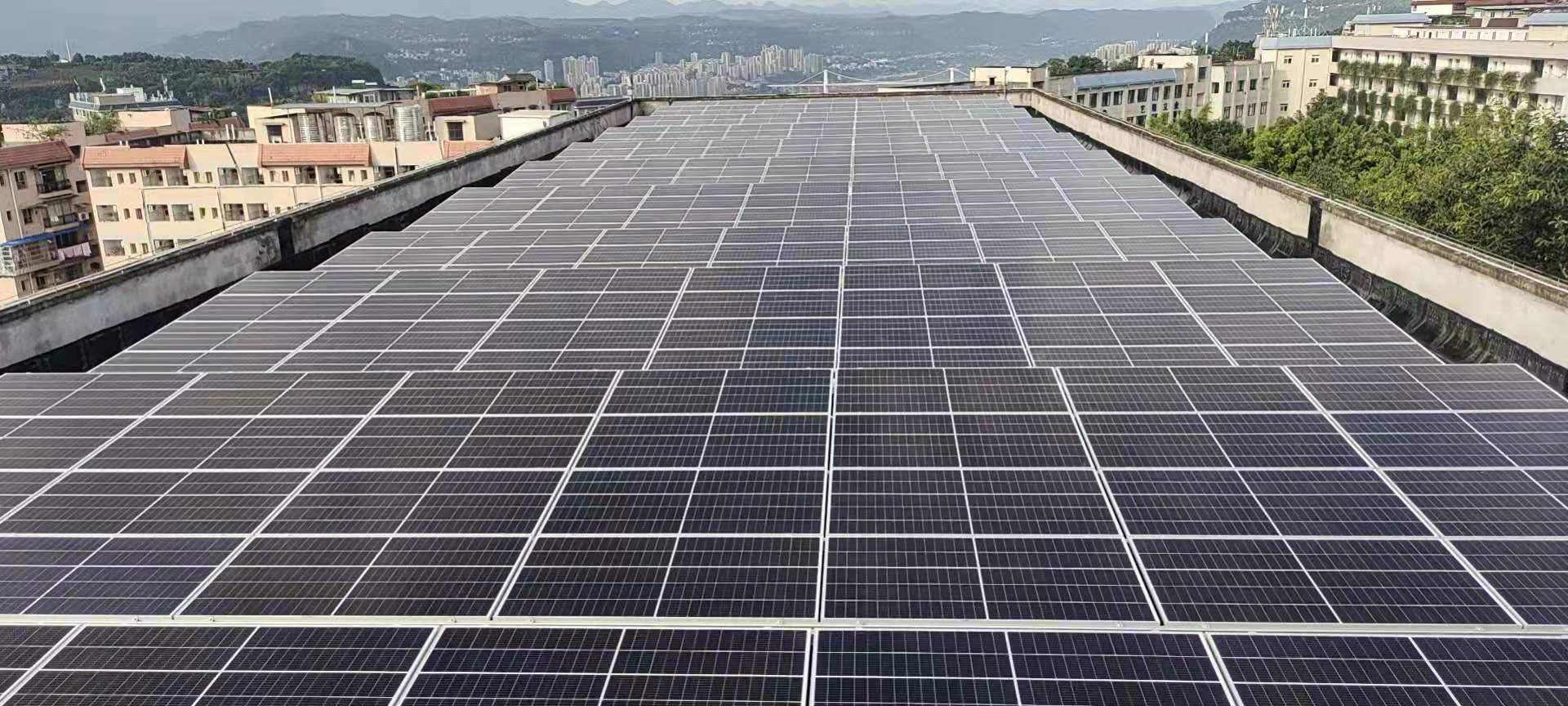 Aluminum On House Roof Solar Mounting System , Poly Solar PV Roof Mounting Systems