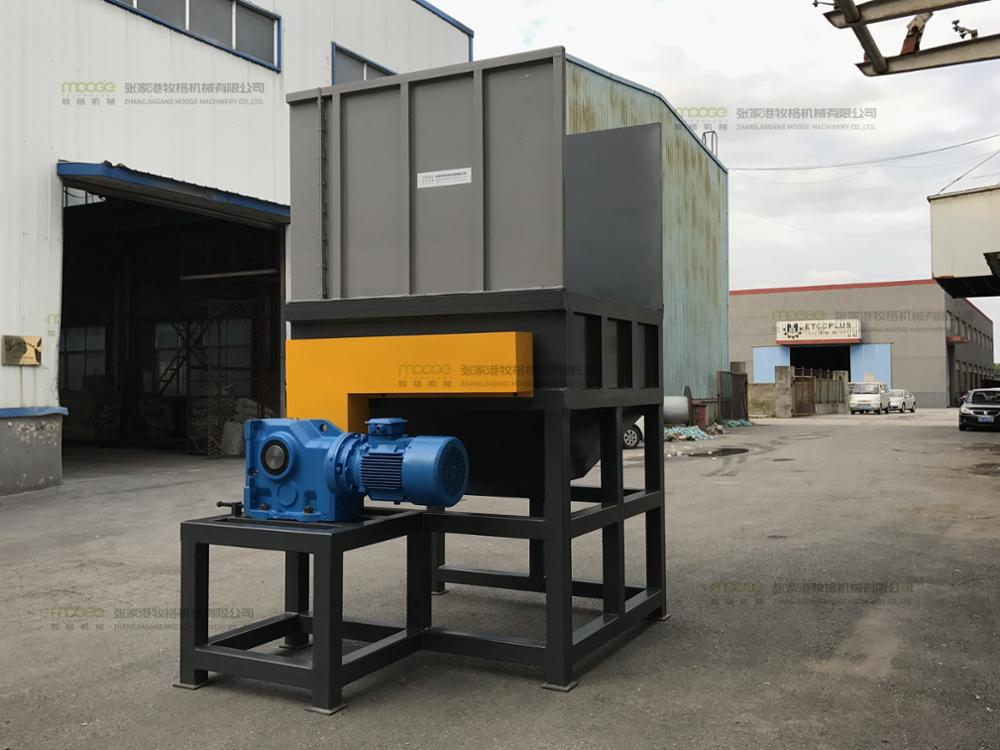 PET Recycling Plastic Bottle Baler Machine Breaker Bale Opener