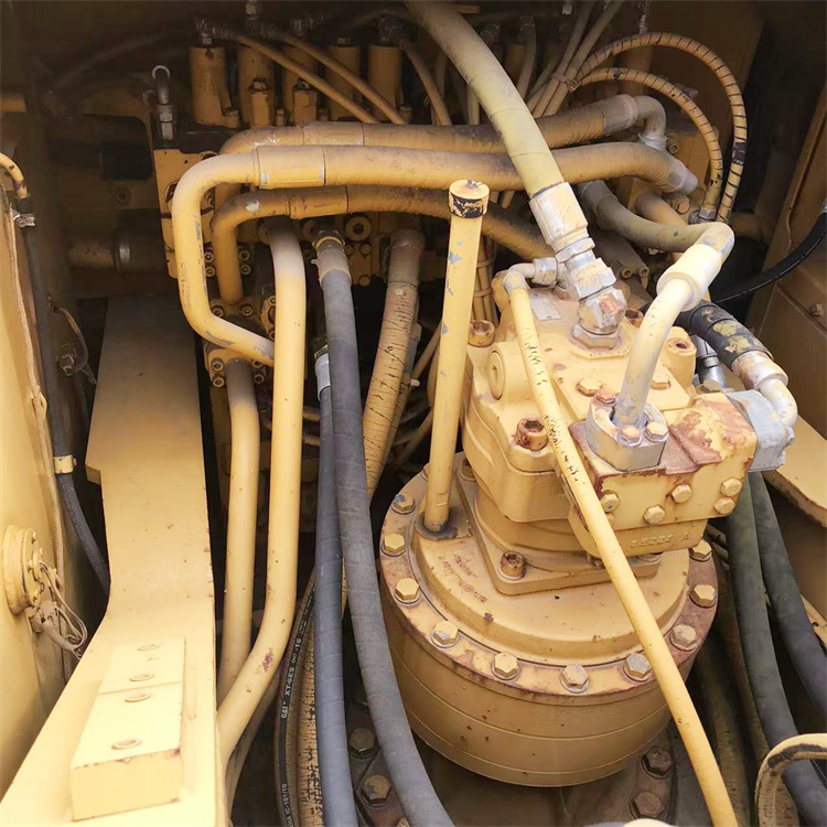 Caterpillar engine 26 ton used cat 326d2 excavator in good working condition in Japan